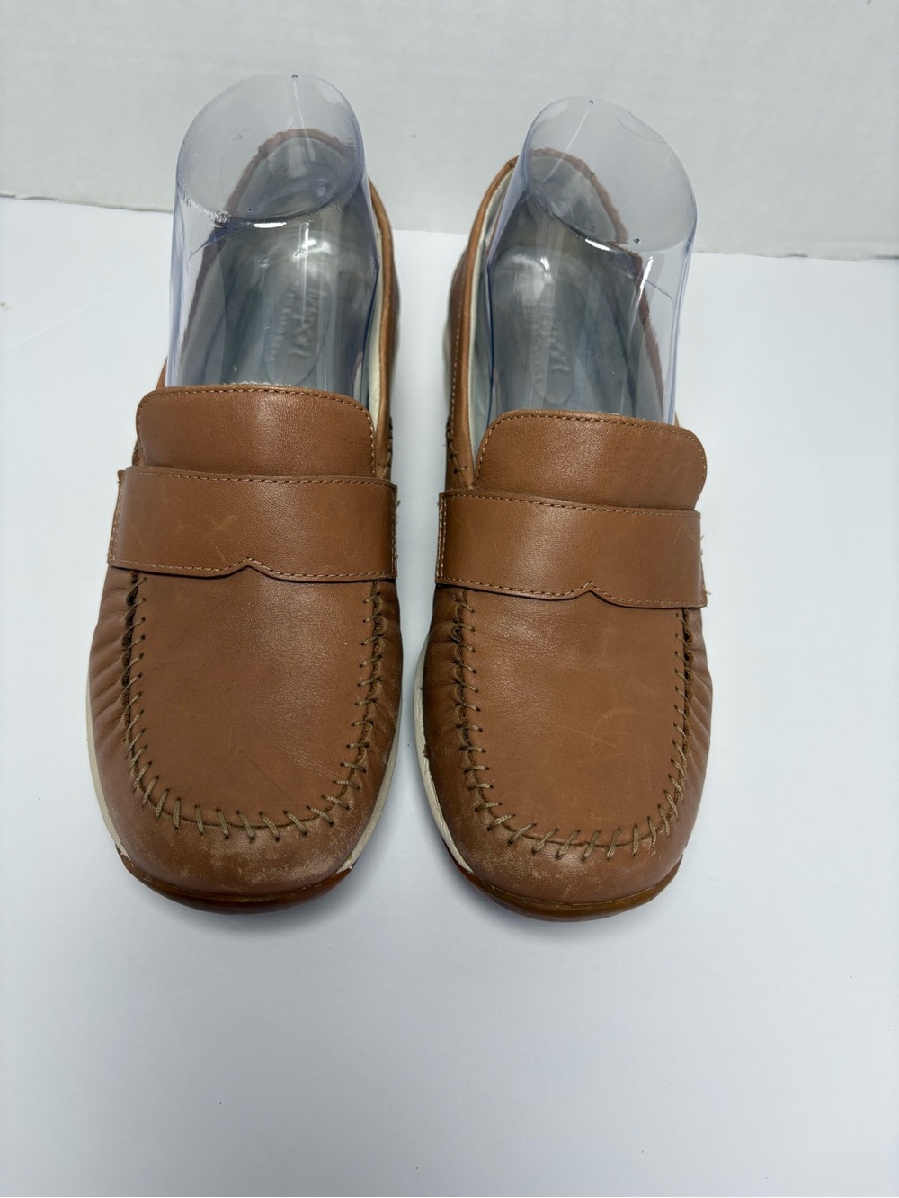 Liz Sport Women’s Tan Leather Slip-on Loafers Stitching Detail Size 7M